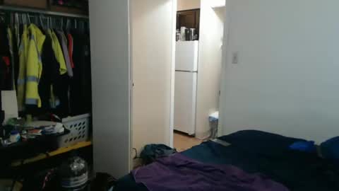 hairy man online show from October 2025 11:50:01 PM