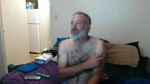 hairy man online show from October 2025 12:15:02 AM