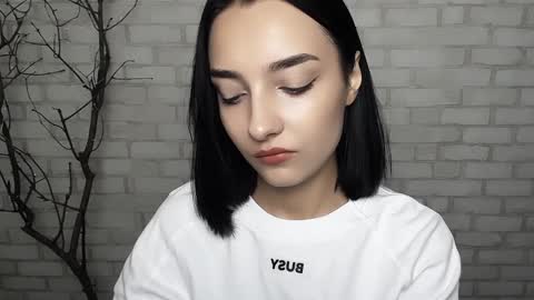 Ana online show from December 2024 01:21:01 PM