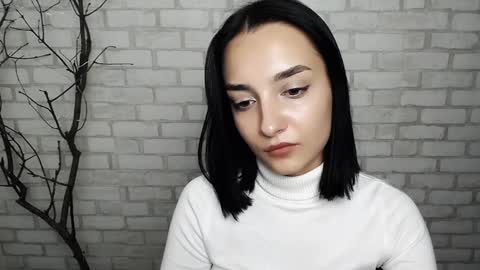 Ana online show from December 2024 04:23:01 PM