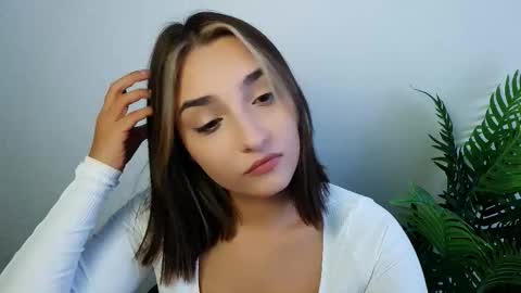 Ana online show from October 2025 06:14:02 AM