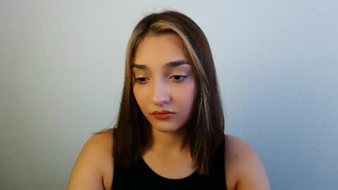 Ana online show from November 2025 11:09:02 AM