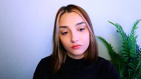 Ana online show from December 2025 10:12:01 AM