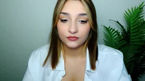 Ana online show from February 2026 08:10:01 PM