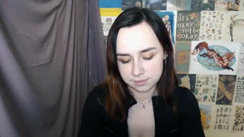 veryveryvery_shy online show from December 2024 11:33:01 AM
