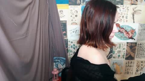 veryveryvery_shy online show from January 2025 09:33:02 AM