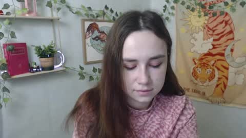 veryveryvery_shy online show from April 2026 05:19:02 AM