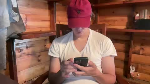 HendasWerout online show from October 2025 02:37:01 PM