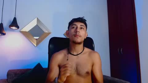 Vezx online show from April 2026 07:03:01 PM