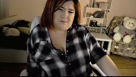 Snapshot of vi__vixen chatting on December 2024 08:36:01 AM Vi Vixen online show from December 2024 08:36:01 AM