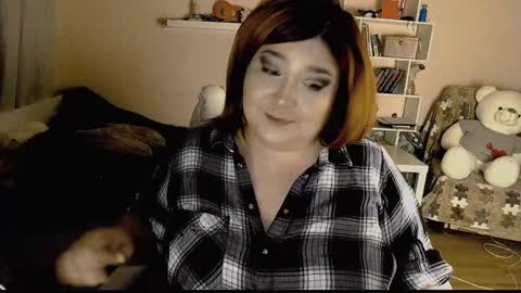 Snapshot of vi__vixen chatting on December 2024 07:04:02 PM Vi Vixen online show from December 2024 07:04:02 PM