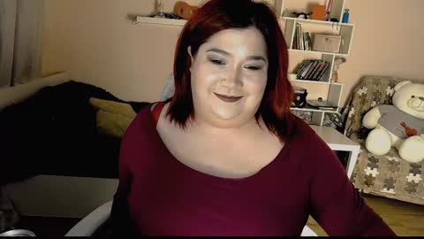 Snapshot of vi__vixen chatting on December 2024 11:17:01 AM Vi Vixen online show from December 2024 11:17:01 AM