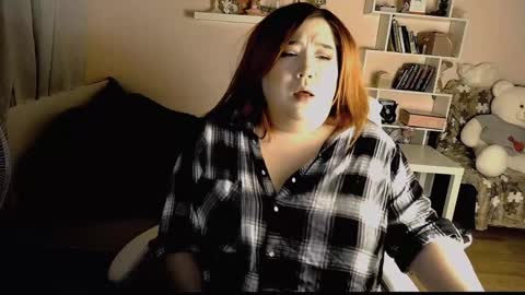 Snapshot of vi__vixen chatting on January 2025 11:45:01 PM Vi Vixen online show from January 2025 11:45:01 PM