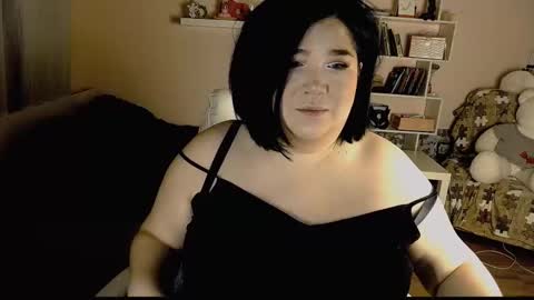 Snapshot of vi__vixen chatting on March 2025 03:48:02 AM Vi Vixen online show from March 2025 03:48:02 AM