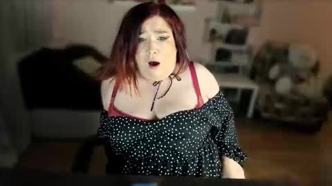 Snapshot of vi__vixen chatting on November 2025 04:08:01 PM Vi Vixen online show from November 2025 04:08:01 PM