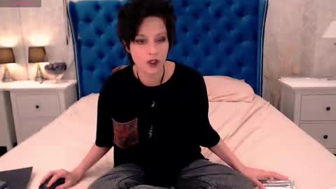 Via online show from November 2025 11:10:02 PM