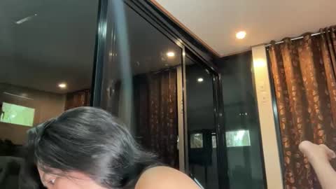 via_olala online show from March 2026 07:16:01 AM