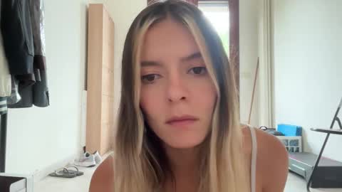 papichulo y mamichula online show from June 2026 09:00:02 AM