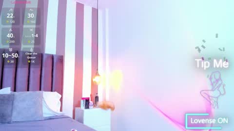 Snapshot of viannca__ chatting on October 2025 05:35:01 PM Ariana online show from October 2025 05:35:01 PM