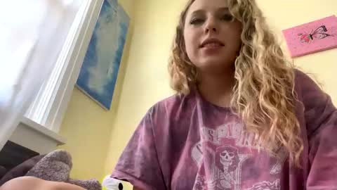 nova online show from September 2025 08:08:01 PM