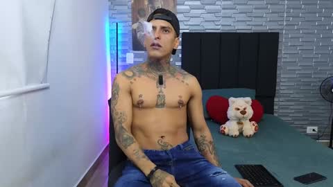 Victor cardenas online show from January 2025 07:59:02 PM