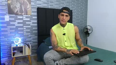 Victor cardenas online show from January 2025 08:54:01 PM