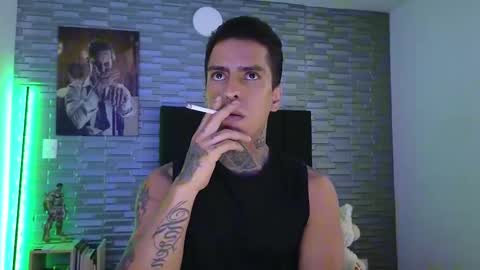 Victor cardenas online show from February 2025 08:27:02 PM