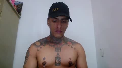 Victor cardenas online show from April 2026 08:17:01 PM