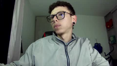 Vicent Brais online show from December 2024 05:09:02 AM