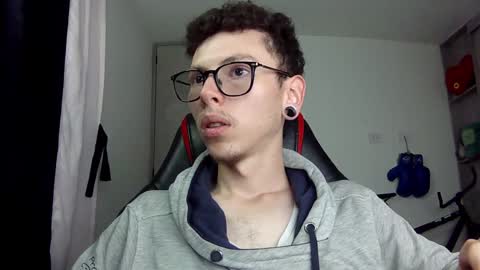 Vicent Brais online show from December 2024 10:33:02 AM