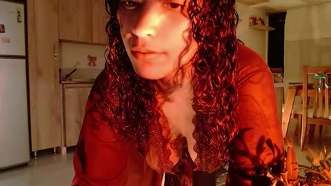 Snapshot of vicky_crazy chatting on January 2025 01:48:02 AM Vicky online show from January 2025 01:48:02 AM