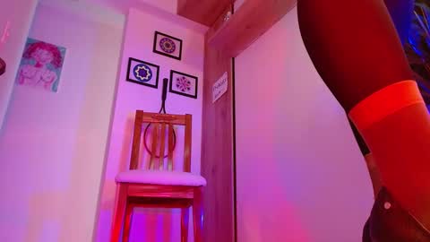 Snapshot of vicky_crazy chatting on January 2025 07:24:01 PM Vicky online show from January 2025 07:24:01 PM