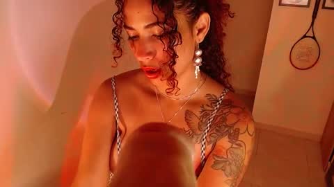 Snapshot of vicky_crazy chatting on February 2025 12:00:02 AM Vicky online show from February 2025 12:00:02 AM