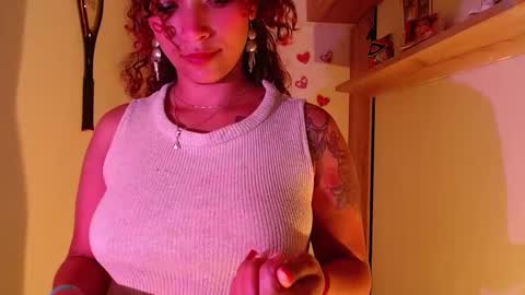 Snapshot of vicky_crazy chatting on February 2025 04:40:01 PM Vicky online show from February 2025 04:40:01 PM