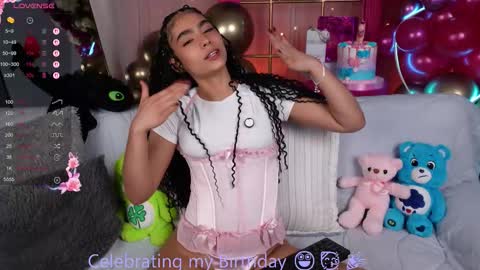 vicky_curly online show from September 2025 02:59:02 AM