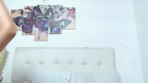 vicky_lane online show from May 2026 11:28:02 AM
