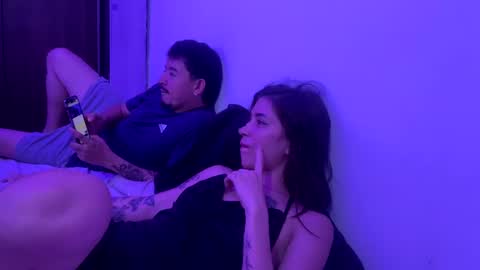 Samy y tomy online show from November 2025 01:05:01 AM