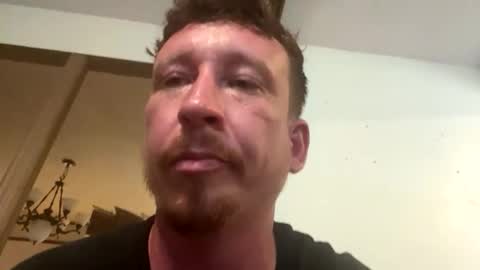 vicrobertson595 online show from October 2025 04:55:01 PM