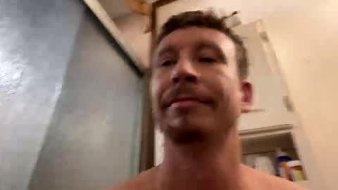 vicrobertson595 online show from November 2025 06:29:01 PM