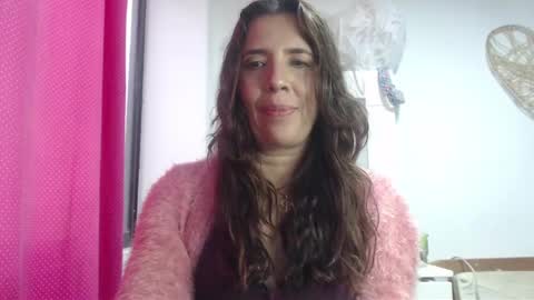 Hi guys   Im victoria  Be the one who can control me in PVT online show from January 2025 09:58:01 PM