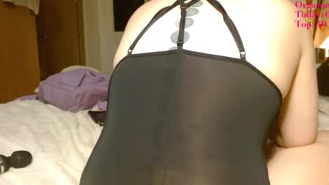 Victoria97 online show from September 2025 08:58:02 PM