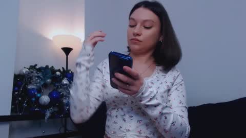 Snapshot of victoria__harris chatting on January 2025 11:54:01 AM Victoria online show from January 2025 11:54:01 AM
