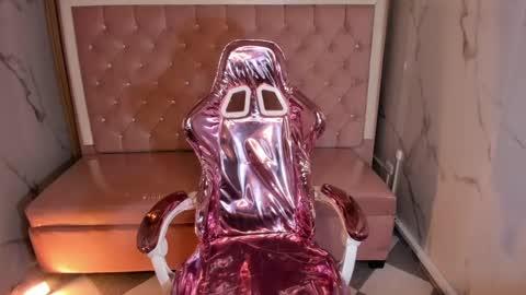 victoria_b_ online show from September 2025 08:03:01 PM