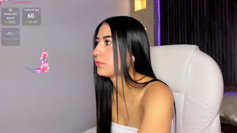victoria_carper online show from September 2025 03:04:01 PM