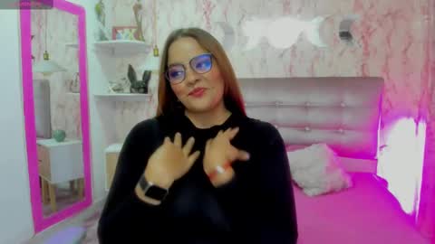 Snapshot of victoria_floyd1 chatting on January 2025 08:40:01 PM victoria_floyd1 online show from January 2025 08:40:01 PM