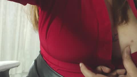 Snapshot of victoria_floyd1 chatting on February 2025 02:25:01 AM victoria_floyd1 online show from February 2025 02:25:01 AM