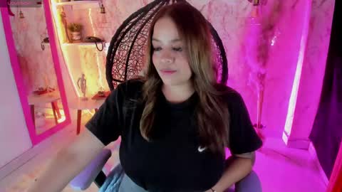 Snapshot of victoria_floyd1 chatting on February 2025 12:08:01 PM victoria_floyd1 online show from February 2025 12:08:01 PM