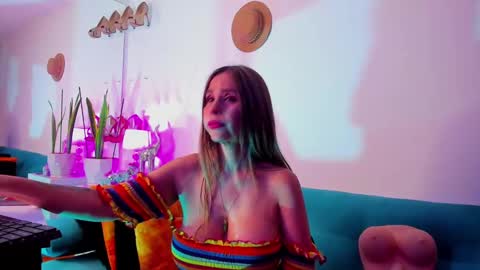 Victoria  online show from February 2025 01:45:02 AM