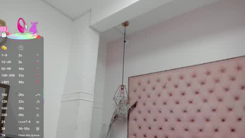 victoria_kitt online show from November 2025 07:07:02 PM