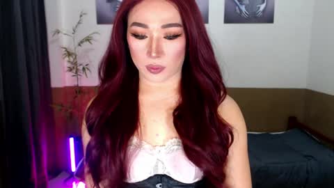 Victoria online show from April 2026 06:21:01 PM